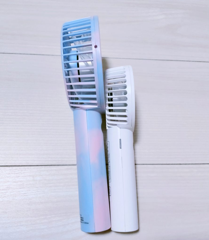マーブルと白色ハンディファン厚さ比較