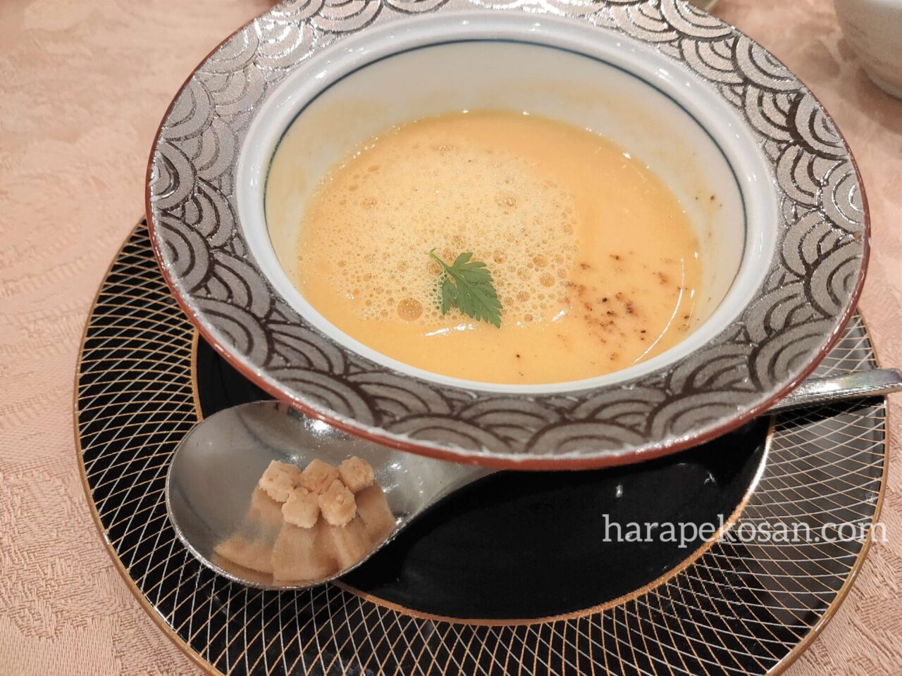 箱根湯本温泉 ホテルマイユクール祥月の食事 美肌のスープ